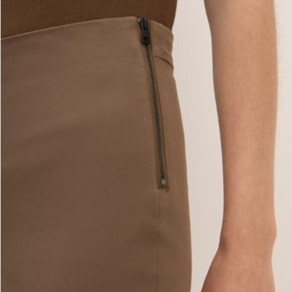 Everlane Bi-Stretch Side Zip Work Pants Brown size 8 - Picture 3 of 8